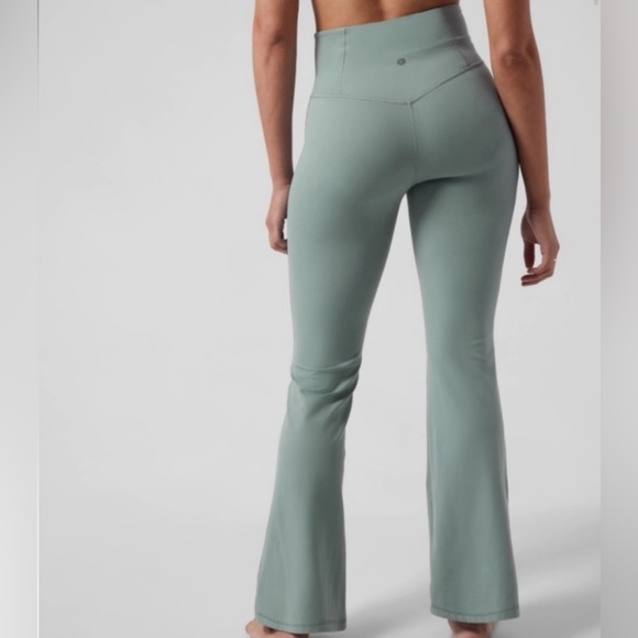 Athleta Elation Flare Pants Leggings, Size XS - Picture 2 of 8